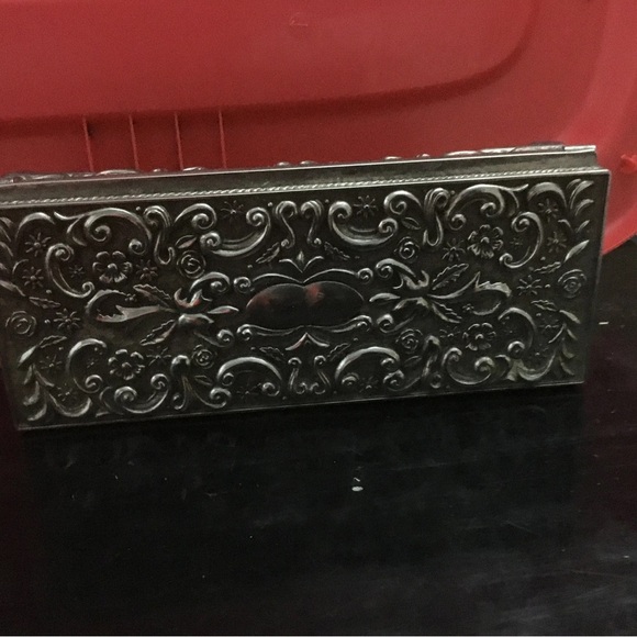 Intricate Silver-plate Decorative jewelry Box, Godinger silver 1992 - Picture 2 of 8
